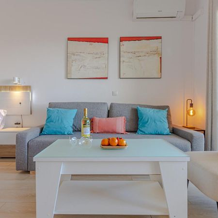 Benal beach suite, estudio con parque acuático y vistas al mar. Benalmádena Exterior foto
