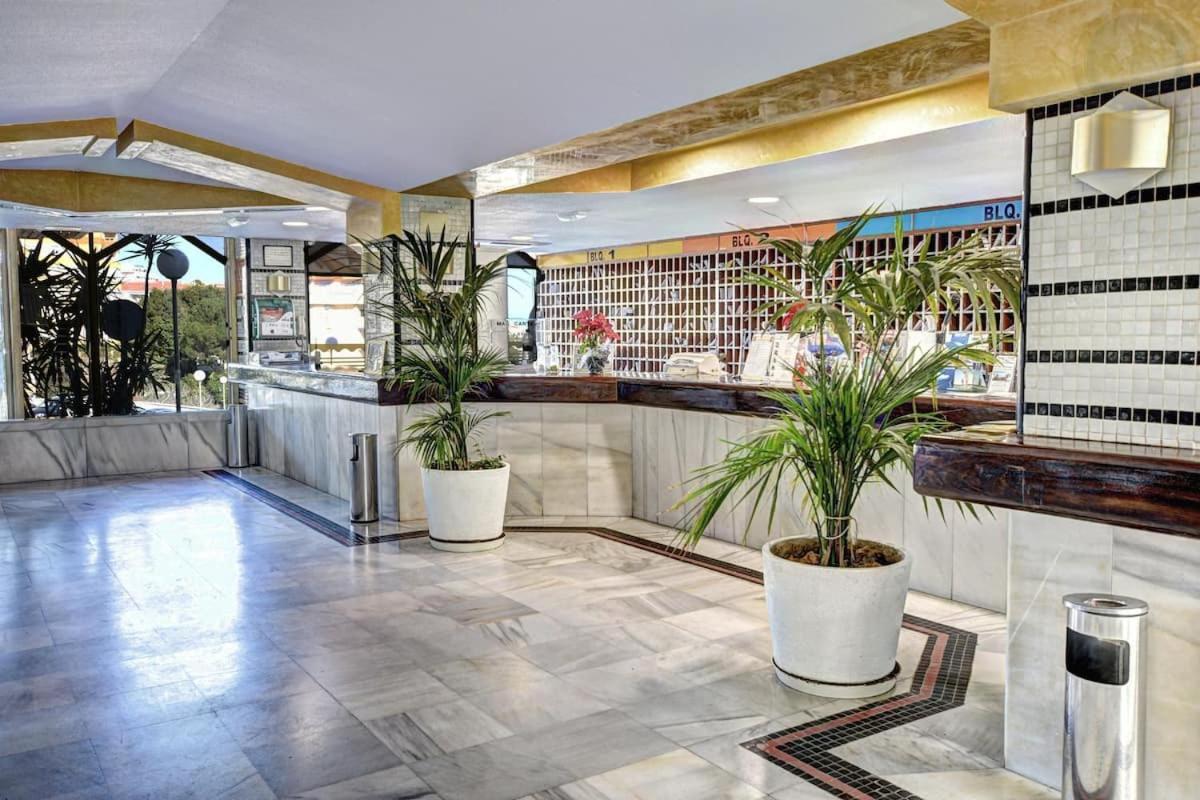 Benal beach suite, estudio con parque acuático y vistas al mar. Benalmádena Exterior foto