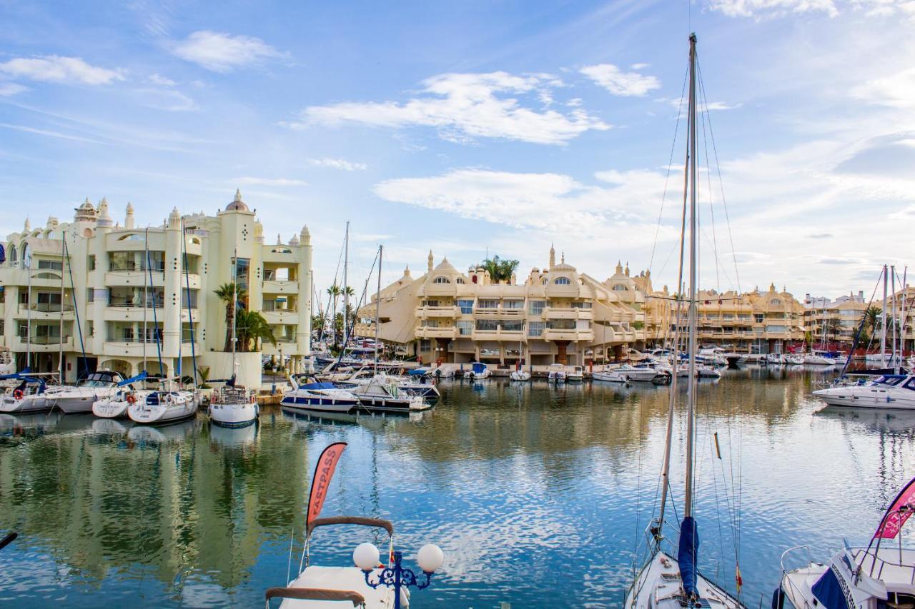 Benal beach suite, estudio con parque acuático y vistas al mar. Benalmádena Exterior foto
