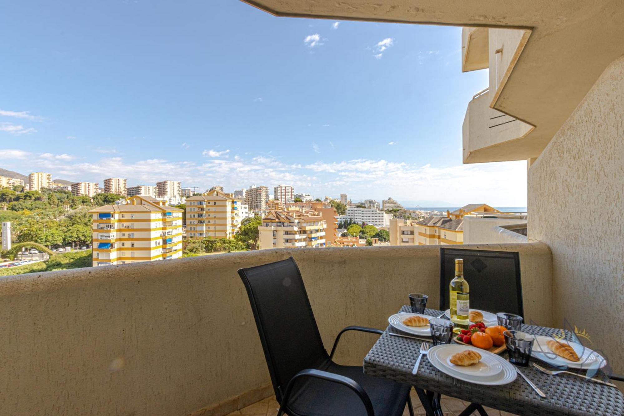 Benal beach suite, estudio con parque acuático y vistas al mar. Benalmádena Exterior foto