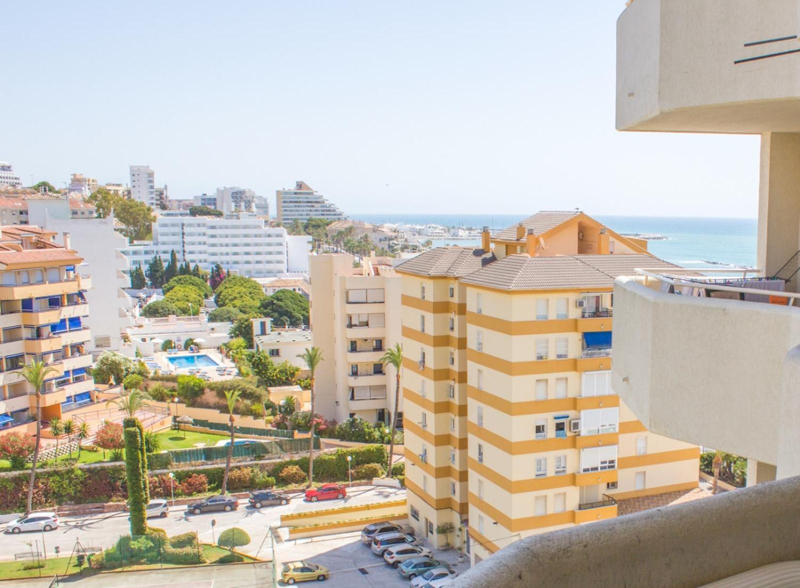 Benal beach suite, estudio con parque acuático y vistas al mar. Benalmádena Exterior foto